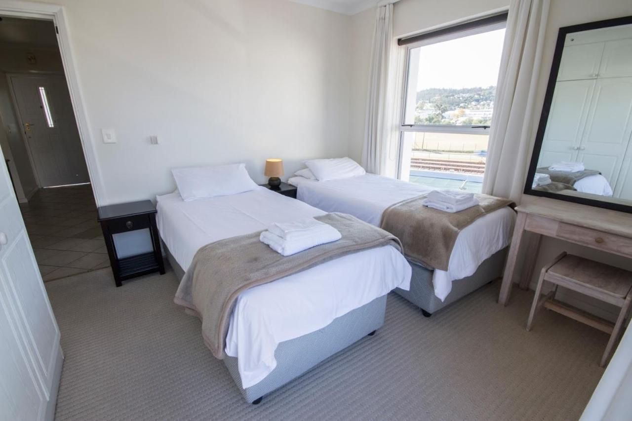Laguna Grove 15 3 Bedroom Apartment Knysna Exteriör bild